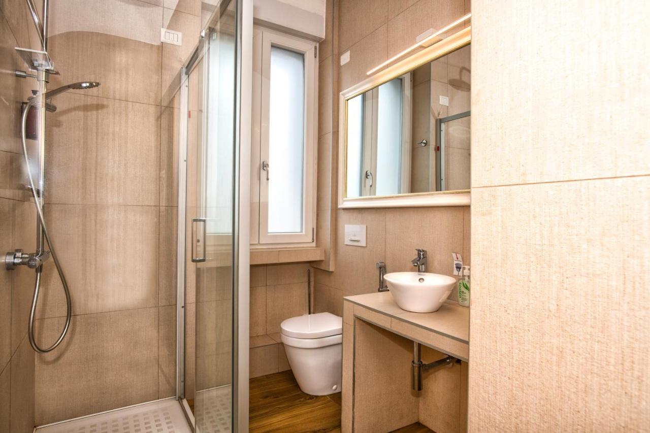 Luxury Flat By Central Station / Unique View Milano Exteriör bild
